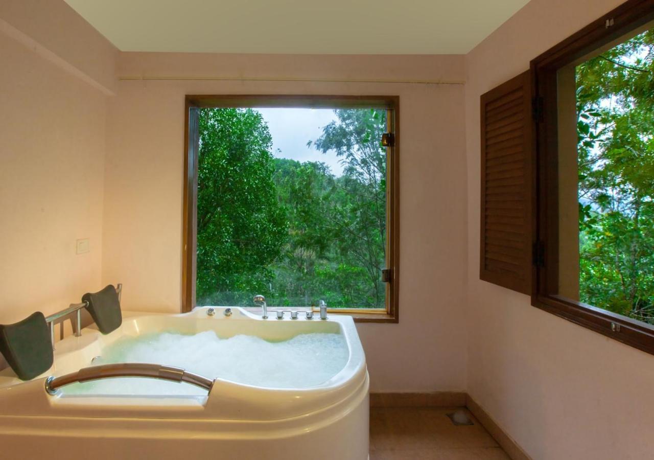 Oxygen Resorts Thekkady Ngoại thất bức ảnh